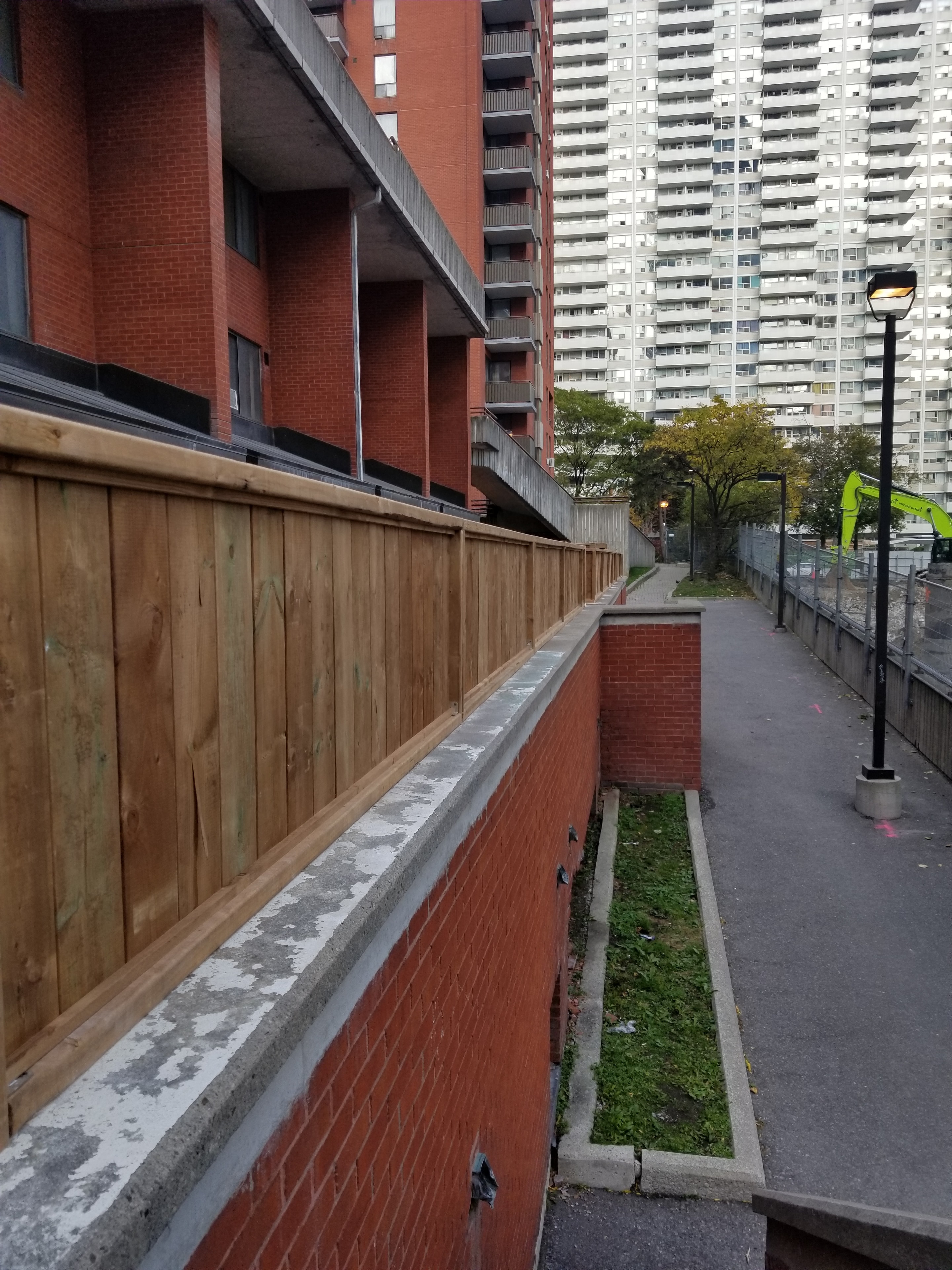 Rooftop Cedar Boardwalk & Planter Box Installation, Urban Commercial Property